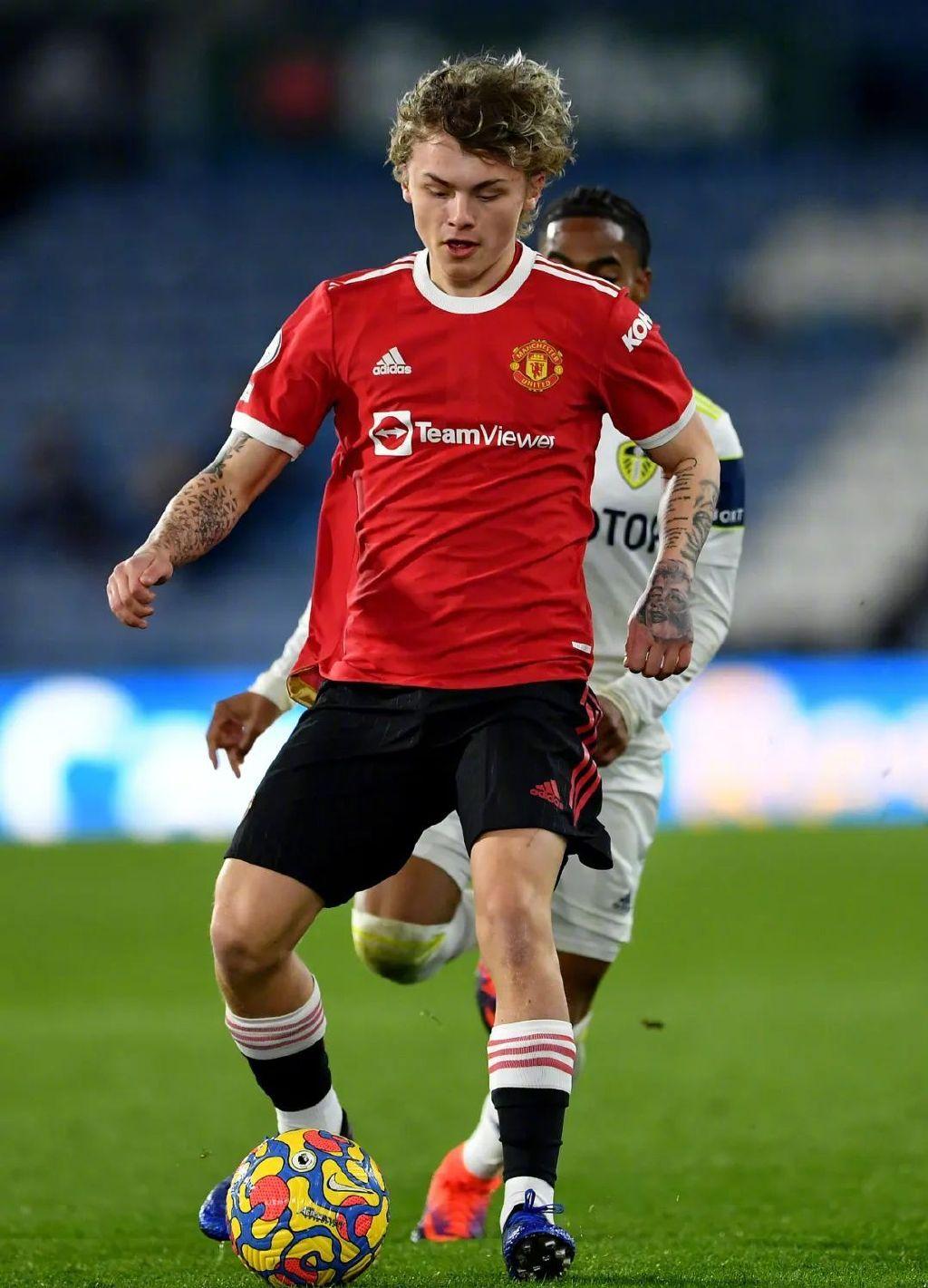 华体会体育-太狠了！转会期曼联防线松动——足总杯节点到来集结日拜仁慕尼黑备战CBA季后赛，加时末段新奥尔良鹈鹕更衣室发声的简单介绍